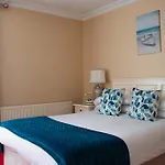 The Moorings & Seafood Restaurant 3* Portmagee