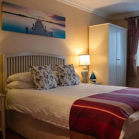 The Moorings & Seafood Restaurant Portmagee