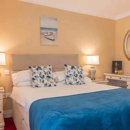 Guest house The Moorings & Seafood Restaurant 3*