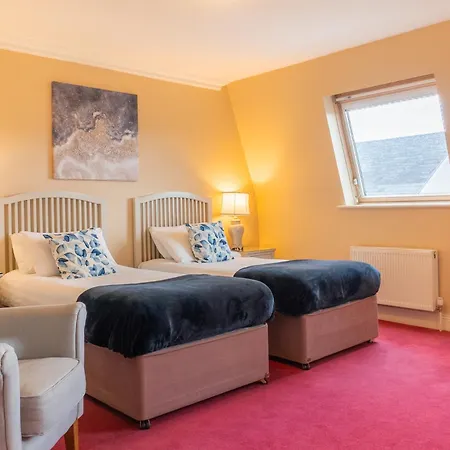 The Moorings & Seafood Restaurant 3* Portmagee