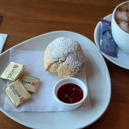 Pensjonat The Moorings & Seafood Restaurant 3*