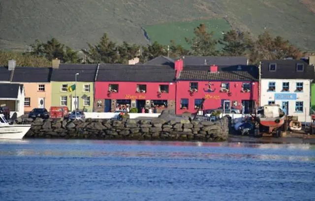 The Moorings & Seafood Restaurant Portmagee