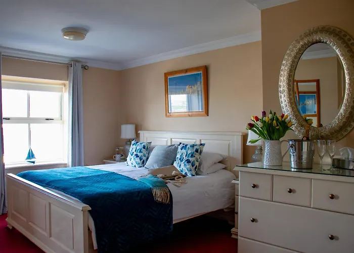 The Moorings & Seafood Restaurant Pensión Portmagee