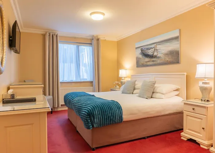 The Moorings & Seafood Restaurant Pensión